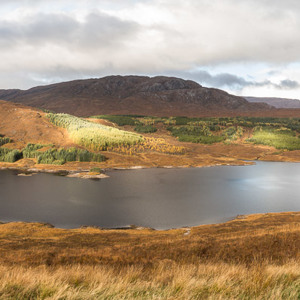 2016-10-19 - Panorama van het uitzicht over het Loch Loyne<br/>Loch Loyne - Glenmoriston - Schotland<br/>Canon EOS 5D Mark III - 24 mm - f/8.0, 1/80 sec, ISO 200