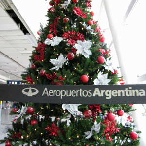 2016-12-17 - Kerst met 30 graden in Argentinië<br/>Aeroparque Jorge Newbery - Buenos Aires - Argentinië<br/>Canon PowerShot SX1 IS - 5 mm - f/2.8, 1/60 sec, ISO 160
