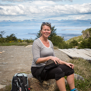 2016-12-18 - Even uitrusten tijdens de wandeling naar boven<br/>Martial Gletsjer - Ushuaia - Argentinië<br/>Canon EOS 5D Mark III - 40 mm - f/8.0, 1/160 sec, ISO 200