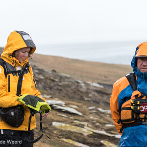 2016-12-22 - Gelukkig waren de kleding en tasjes waterdicht<br/>Saunders Island - Falkland eilanden - Verenigd Koninkrijk<br/>Canon EOS 7D Mark II - 100 mm - f/5.6, 1/1250 sec, ISO 1250