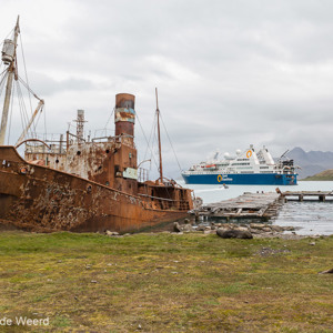 2016-12-27 - Contrast<br/>Grytviken - Zuid-Georgia<br/>Canon EOS 5D Mark III - 31 mm - f/11.0, 1/60 sec, ISO 200