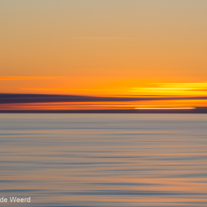 2016-12-31 - Zonsondergang om 22u<br/>Op zee naar Antarctica - Zuidelijke Atlantische Oceaan<br/>Canon EOS 5D Mark III - 200 mm - f/32.0, 1/13 sec, ISO 100