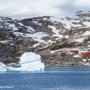2017-01-03 - Een Argentijns onderzoekstation<br/>Bransfield Strait - Antarctica<br/>Canon EOS 7D Mark II - 100 mm - f/8.0, 1/1000 sec, ISO 125