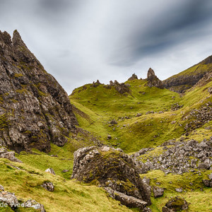 2016-10-16 - Buitenaards landschap<br/>Old Man of Storr - Trotternish - Schotland<br/>Canon EOS 5D Mark III - 24 mm - f/8.0, , ISO 200