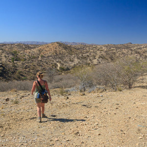 2007-08-25 - De kale, droge maar wel hoge bergen<br/>Daan Viljoen NP - Windhoek - Namibie<br/>Canon EOS 30D - 17 mm - f/16.0, 1/60 sec, ISO 200