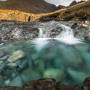 2016-10-16 - Net na een regenbui - Fairy Pool op zijn mooist<br/>Fairy Pools - Glen Brittle - Schotland<br/>Canon EOS 5D Mark III - 16 mm - f/8.0, 1 sec, ISO 100