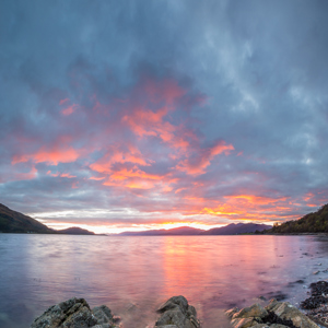 2016-10-19 - Zonsondergang aan het Loch Linnhe<br/>Loch Linnhe - Onich - Schotland<br/>Canon EOS 5D Mark III - 16 mm - f/16.0, 4 sec, ISO 100