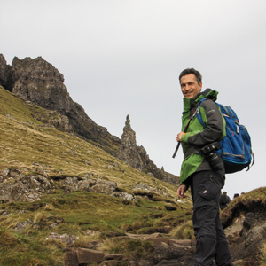 2016-10-16 - Wouter op weg naar de Storr<br/>Old Man of Storr - Trotternish - Schotland<br/>Canon PowerShot SX1 IS - 15 mm - f/4.0, 1/250 sec, ISO 80