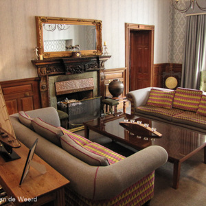 2016-10-17 - Echt oud Engelse sfeer in de lounge kamer<br/>Skeabost House - Portree - Schotland<br/>Canon PowerShot SX1 IS - 5 mm - f/2.8, 1/6 sec, ISO 400