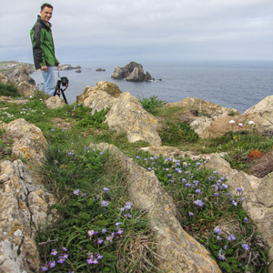 2015-04-26 - Wouter lekker aan het fotograferen<br/>Playa de Arnia - Liencres - Spanje<br/>Canon PowerShot SX1 IS - 5 mm - f/4.0, 1/500 sec, ISO 80