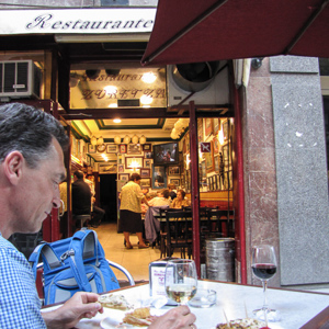 2015-05-07 - Leuke traditionele tapas bar<br/>Oude centrum - Bilbao - Spanje<br/>Canon PowerShot SX1 IS - 5 mm - f/2.8, 0.05 sec, ISO 200