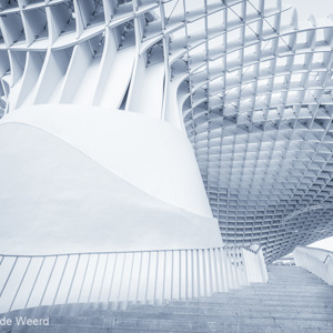 2017-05-06 - Metropol Parasol - entree<br/>Metropol Parasol - Sevilla - Spanje<br/>Canon EOS 5D Mark III - 16 mm - f/8.0, 1/13 sec, ISO 400