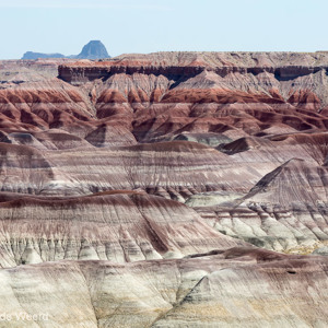 2014-07-09 - De Painted Desert doet zijn naam eer aan<br/>Little Painted Desert - Winslow - Verenigde Staten<br/>Canon EOS 5D Mark III - 200 mm - f/11.0, 1/200 sec, ISO 200
