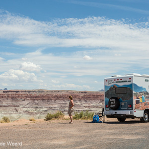 2014-07-09 - Alleen wij zijn er, met onze camper<br/>Little Painted Desert - Winslow - Verenigde Staten<br/>Canon EOS 5D Mark III - 47 mm - f/11.0, 1/250 sec, ISO 200