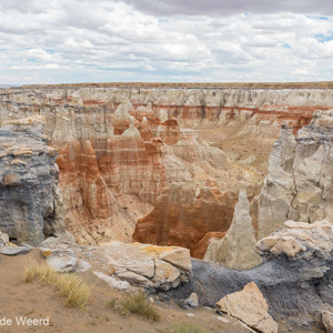 2014-07-09 - Overzicht van deze bijzondere canyon<br/>Coal Mine Canyon - Tuba City - Verenigde Staten<br/>Canon EOS 5D Mark III - 29 mm - f/8.0, 1/125 sec, ISO 200