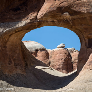 2014-07-11 - Doorkijkje<br/>Arches National Park - Moab - Verenigde Staten<br/>Canon EOS 5D Mark III - 200 mm - f/8.0, 1/125 sec, ISO 100