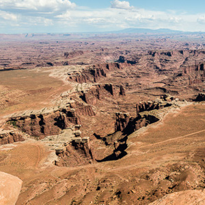 2014-07-12 - Breedbeeld opname van de enorme canyon<br/>Canyonlands National Park (Islan - Moab - Verenigde Staten<br/>Canon EOS 5D Mark III - 24 mm - f/11.0, 1/125 sec, ISO 200