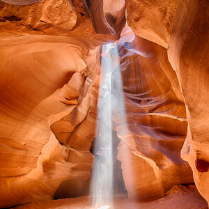 2014-07-19 - Zonneharpen in de Antelope Canyon<br/>Antelope Canyon (Upper) - Page - Verenigde Staten<br/>Canon EOS 5D Mark III - 16 mm - f/8.0, , ISO 200