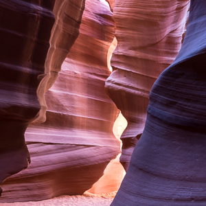 2014-07-19 - Een soort gekleurde pilaren lijken het wel<br/>Antelope Canyon (Upper) - Page - Verenigde Staten<br/>Canon EOS 5D Mark III - 35 mm - f/8.0, 0.25 sec, ISO 400