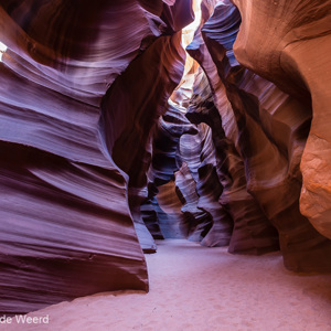 2014-07-19 - Prachtige kleuren en vomen<br/>Antelope Canyon (Upper) - Page - Verenigde Staten<br/>Canon EOS 5D Mark III - 16 mm - f/8.0, 0.5 sec, ISO 400
