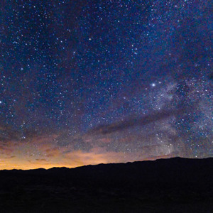 2014-07-25 - Sterrehemel boven Badwater<br/>Death Valley National Park - Verenigde Staten<br/>Canon EOS 5D Mark III - 16 mm - f/2.8, 30 sec, ISO 6400