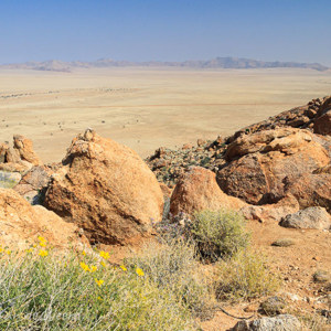 2007-08-09 - Uitzicht bij Klein-Aus Vista<br/>LIttle Aus Vista - Aus - Namibie<br/>Canon EOS 30D - 17 mm - f/8.0, 1/400 sec, ISO 200