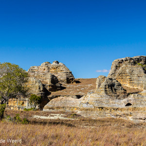 2013-08-02 - Mooie uitgesleten rotsformaties<br/>Isalo NP - Ranohira - Madagaskar<br/>Canon EOS 7D - 35 mm - f/4.5, 1/800 sec, ISO 160