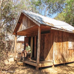 2013-08-12 - Ons bungalowtje waar we overnachten<br/>Kirindy Private Reserve - Morondava - Madagaskar<br/>Canon PowerShot SX1 IS - 5 mm - f/4.0, 1/200 sec, ISO 80