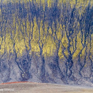 2012-07-20 - Nog meer kleur en strepen op de berg<br/>Fjallabaksleid Nydri - Landmannalaugar - IJsland<br/>Canon EOS 7D - 400 mm - f/5.6, 1/320 sec, ISO 400