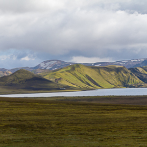 2012-07-20 - Panorama-landschap<br/>Fjallabaksleid Nydri - Landmannalaugar - IJsland<br/>Canon EOS 7D - 58 mm - f/8.0, 1/160 sec, ISO 200