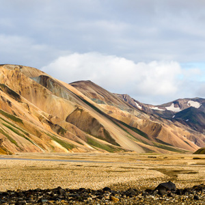 2012-07-20 - Avondlicht op de rhyolietbergen<br/>Landmannalaugar - IJsland<br/>Canon EOS 7D - 55 mm - f/11.0, 0.01 sec, ISO 200