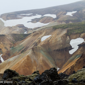 2012-07-21 - Sneeuwplukjes in de bergen<br/>Landmannalaugar - IJsland<br/>Canon EOS 7D - 160 mm - f/8.0, 1/125 sec, ISO 200
