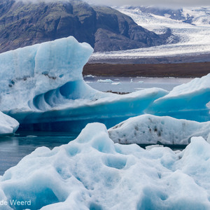 2012-07-26 - Die blauwe kleur blijft bijzonder<br/>IJsmeer - Jökulsárlón - IJsland<br/>Canon EOS 7D - 100 mm - f/8.0, 1/320 sec, ISO 100