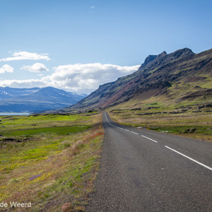 2012-07-27 - Het landschap onderweg<br/>Onderweg, zuidoosten - IJsland<br/>Canon EOS 7D - 24 mm - f/11.0, 1/60 sec, ISO 200