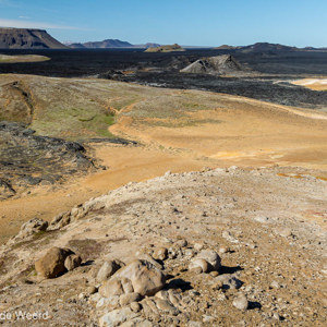 2012-07-29 - Vrij recent lava-veld<br/>Leirhnjulur - Krafla - IJsland<br/>Canon EOS 7D - 22 mm - f/8.0, 1/320 sec, ISO 200