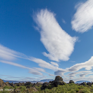 2012-07-30 - Voortsnellende wolken<br/>Dimmuborgir - Reykjahlid - IJsland<br/>Canon EOS 7D - 10 mm - f/8.0, 1/640 sec, ISO 200
