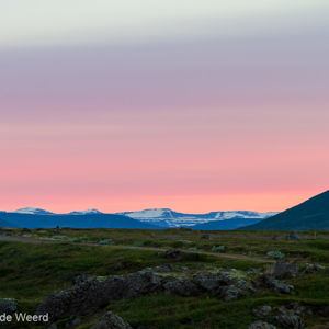 2012-07-31 - Net voor zonsopkomst<br/>Godafoss - IJsland<br/>Canon EOS 7D - 100 mm - f/8.0, 0.3 sec, ISO 100