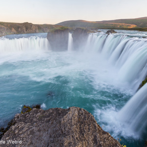 2012-07-30 - Waanzinnige waterval<br/>Godafoss - IJsland<br/>Canon EOS 7D - 10 mm - f/16.0, 0.4 sec, ISO 100