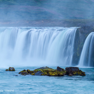 2012-07-31 - Wat een watergeweld<br/>Godafoss - IJsland<br/>Canon EOS 7D - 100 mm - f/8.0, 0.3 sec, ISO 100