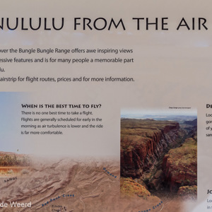 2011-07-20 - Ook wij gaan dit doen - een helicoptervlucht over Purnululu<br/>Bellburn Airstrip - Pernululu National Park (Bungle  - Australië<br/>Canon EOS 7D - 35 mm - f/5.0, 1/160 sec, ISO 200