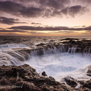 2021-11-01 - Blow-hole net voor zonsopkomst<br/>El Bufadero de la Garita - La Garita - Gran Canaria - Spanje<br/>Canon EOS 5D Mark III - 16 mm - f/6.3, 0.6 sec, ISO 100