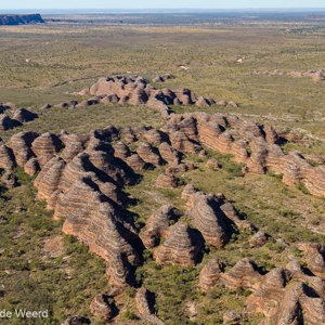 2011-07-20 - Uniek landschap, de Bungle Bungles van boven gezien<br/>In helicopter boven de rotsen - Pernululu National Park (Bungle  - Australië<br/>Canon EOS 7D - 24 mm - f/5.0, 1/800 sec, ISO 200
