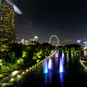 2018-11-18 - Sfeer in de avond<br/>Gardens by the Bay - Singapore - Singapore<br/>Canon EOS 5D Mark III - 16 mm - f/4.0, 0.4 sec, ISO 1600