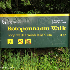 2018-11-28 - Rondje om het meer<br/>Rotopounamu Walk - Tongariro National Park - Nieuw-Zeeland<br/>Canon PowerShot SX60 HS - 4.2 mm - f/4.0, 1/80 sec, ISO 100