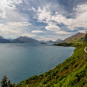 2018-12-07 - Mooie route van Queenstown naar Glenorchy<br/>Glenorchy Road - Queenstown - Glenorchy - Nieuw-Zeeland<br/>Canon EOS 5D Mark III - 24 mm - f/11.0, 1/125 sec, ISO 200