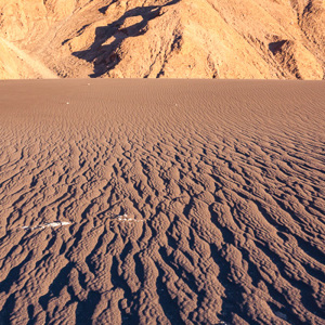 2010-07-14 - Zonsondergang in de maanvallei<br/>Maanvallei - San Pedro de Atacama - Chili<br/>Canon EOS 50D - 24 mm - f/11.0, 0.02 sec, ISO 400