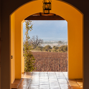 2010-07-06 - Doorkijkje in het hotel<br/>Hotel Vinas de Cafayate - Cafayate - Argentinië<br/>Canon EOS 50D - 75 mm - f/8.0, 1/30 sec, ISO 200