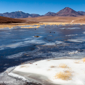 2010-07-15 - Bevroren meertjes<br/>Onderweg - Tussen San Pedro de Atacama en C - Chili<br/>Canon EOS 50D - 24 mm - f/11.0, 1/200 sec, ISO 200
