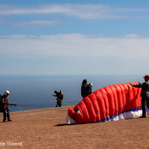 2010-07-17 - Paragliden vanaf de berg...<br/>Iquique - Chili<br/>Canon EOS 50D - 55 mm - f/8.0, 1/500 sec, ISO 200