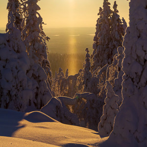 2011-02-13 - Ijskristallen zweefden in de lucht<br/>Iso Syöte - Finland<br/>Canon EOS 7D - 50 mm - f/8.0, 1/400 sec, ISO 200